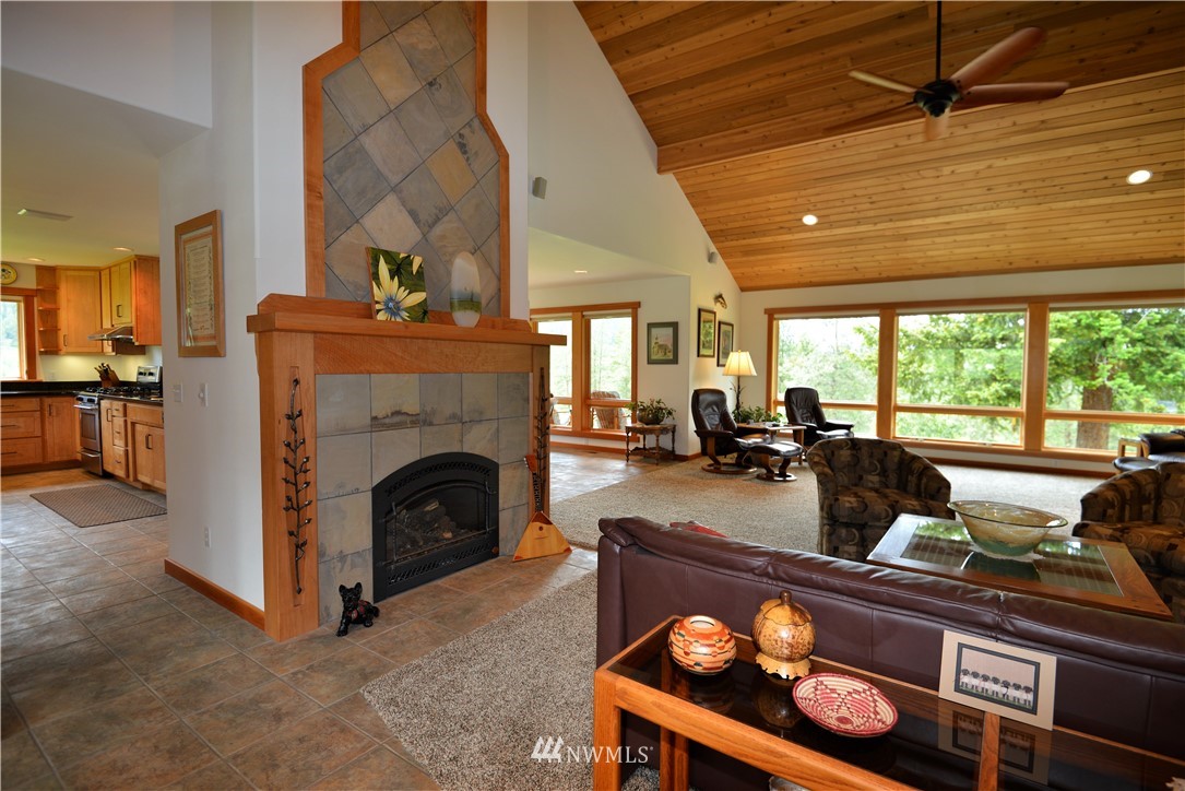 17 Malamute Road Twisp, WA 98856 - Photo 4 of 25 Gallery Image 4