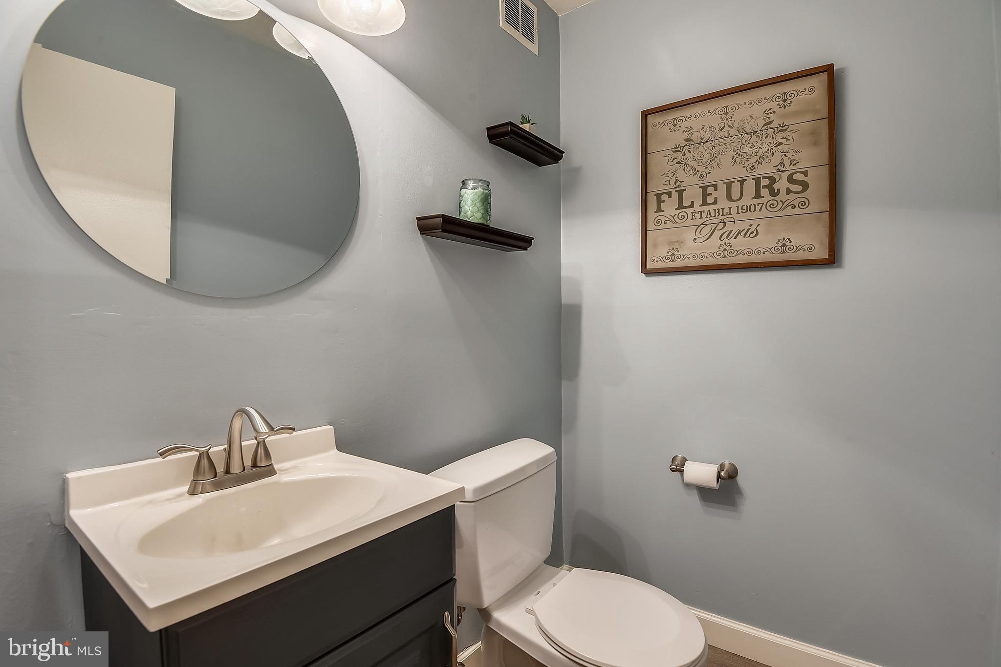 5935 Bayshire Road, Unit 119 Springfield, VA 22152 - Photo 20 of 32 Lower level updated fixtures and finishes