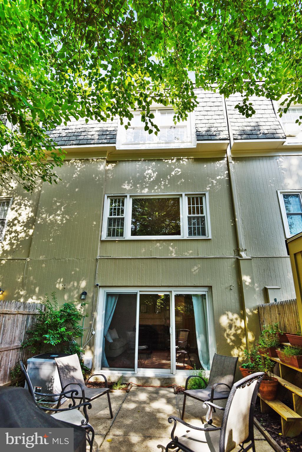 5935 Bayshire Road, Unit 119 Springfield, VA 22152 - Photo 31 of 32 Exterior rear of condo