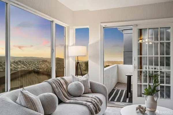$1,995,000 | 221 Cresta Vista Drive, San Francisco, CA 94127