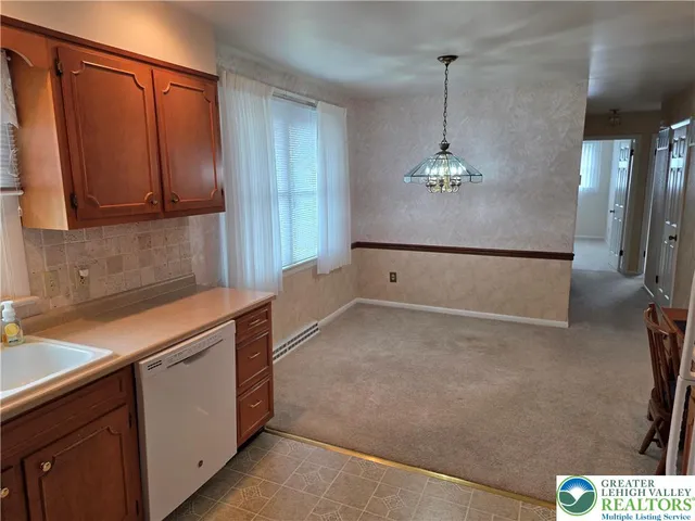 $350,000 | 233 Christmas Avenue, Bath, PA 18014