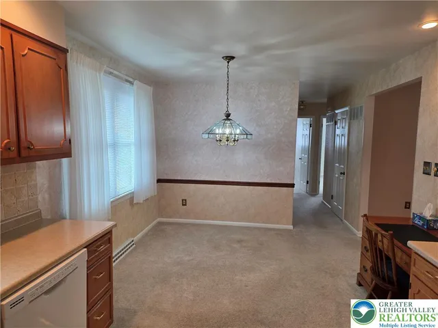 $350,000 | 233 Christmas Avenue, Bath, PA 18014