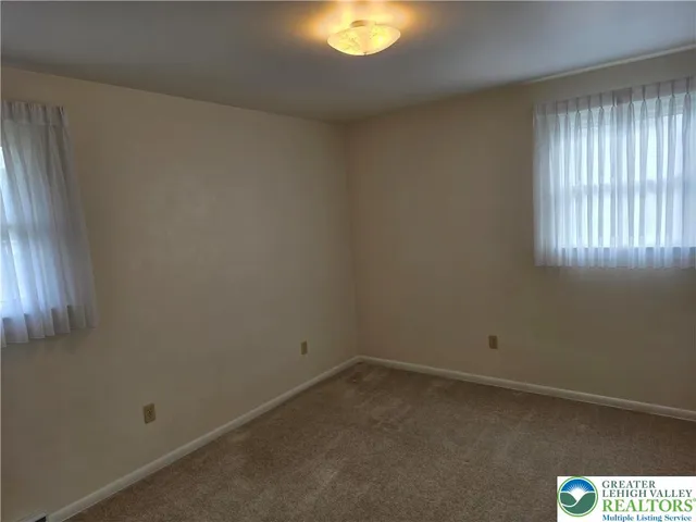 $350,000 | 233 Christmas Avenue, Bath, PA 18014