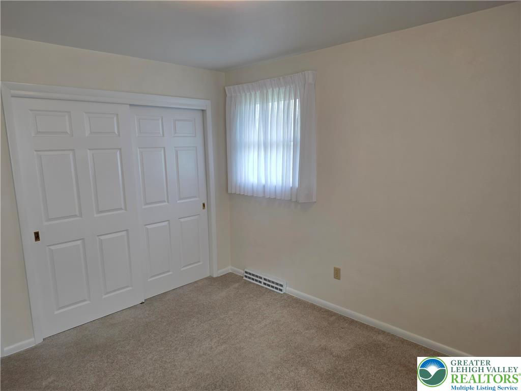 233 Christmas Avenue Bath, PA 18014 - Photo 23 of 42 Gallery Image 23
