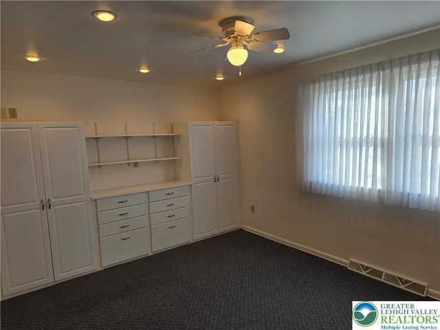 $350,000 | 233 Christmas Avenue, Bath, PA 18014