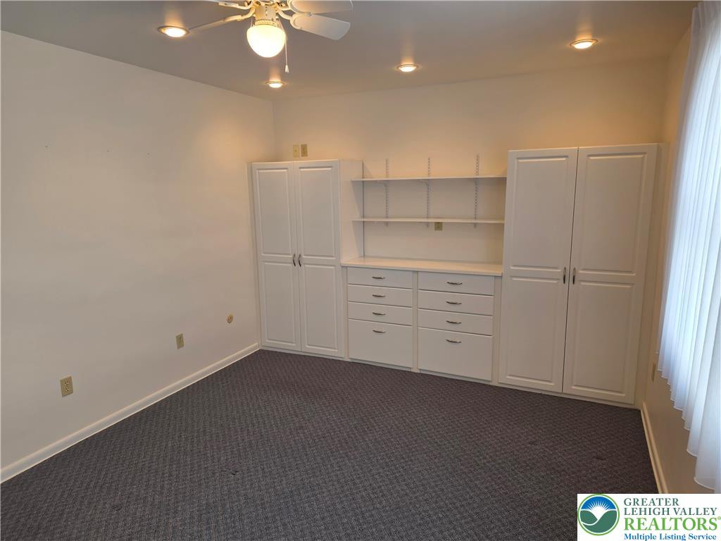 233 Christmas Avenue Bath, PA 18014 - Photo 28 of 42 Gallery Image 28