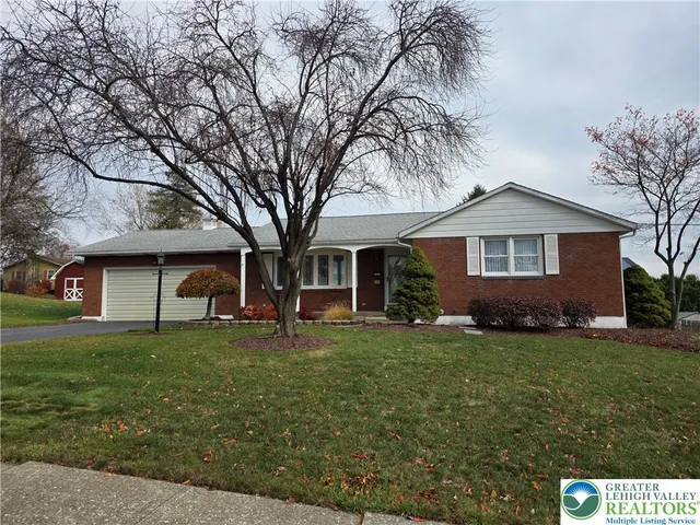 $350,000 | 233 Christmas Avenue, Bath, PA 18014