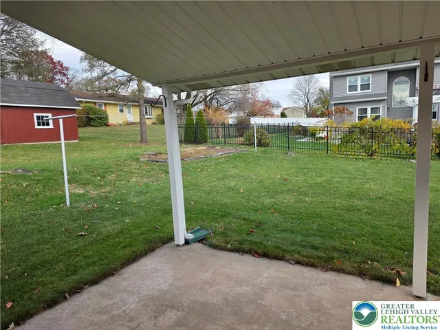 $350,000 | 233 Christmas Avenue, Bath, PA 18014