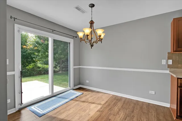 $269,900 | 1385 Crimson Lane, Yorkville, IL 60560