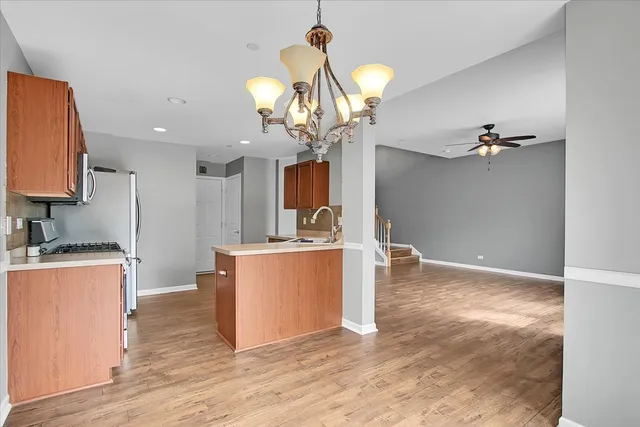 $269,900 | 1385 Crimson Lane, Yorkville, IL 60560