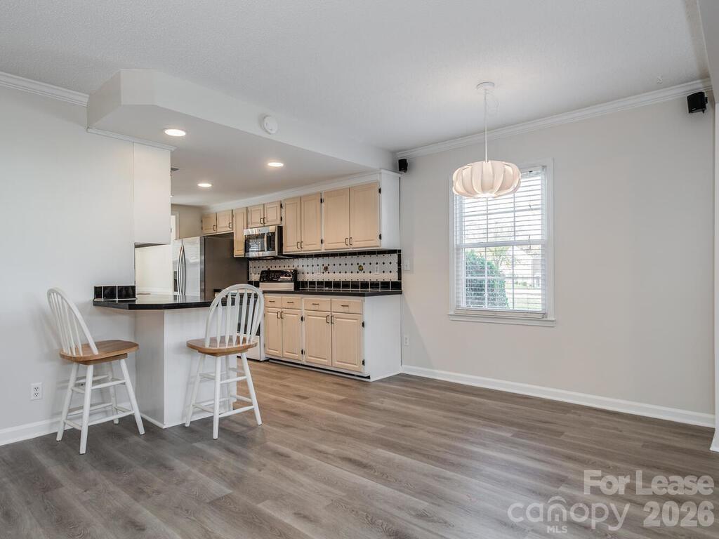 8358 Knights Bridge Road Charlotte, NC 28210 - Photo 13 of 37