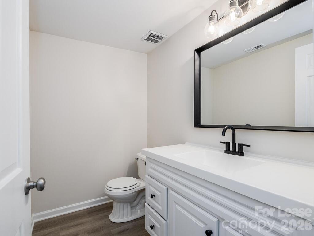 8358 Knights Bridge Road Charlotte, NC 28210 - Photo 17 of 37