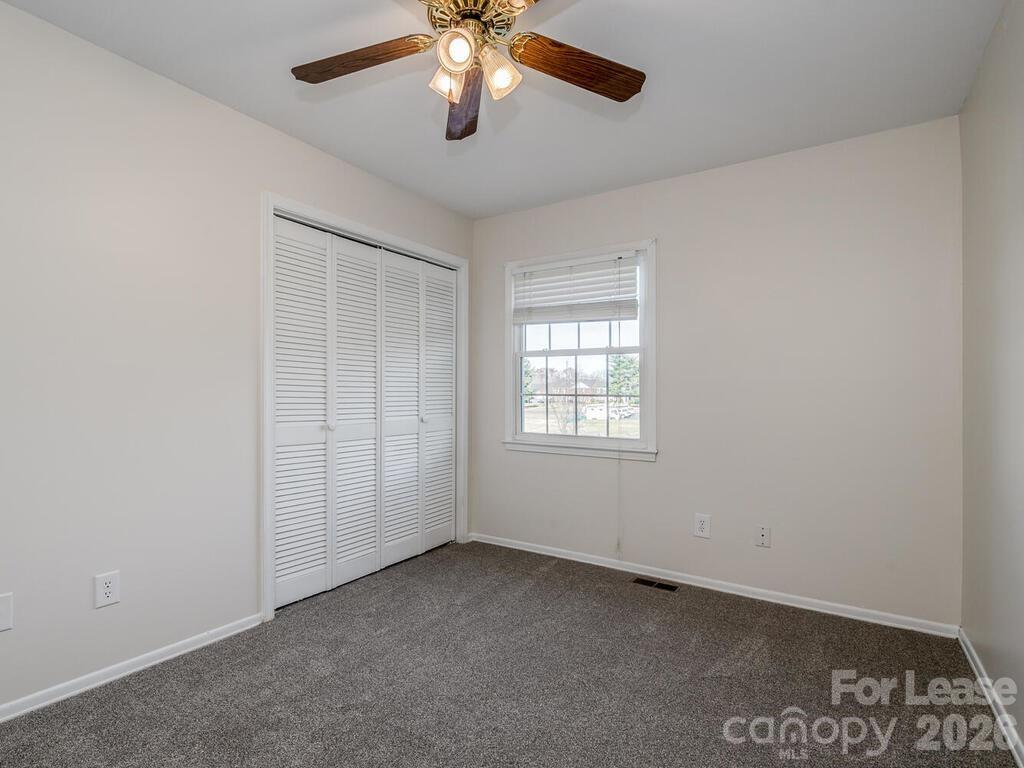 8358 Knights Bridge Road Charlotte, NC 28210 - Photo 22 of 37