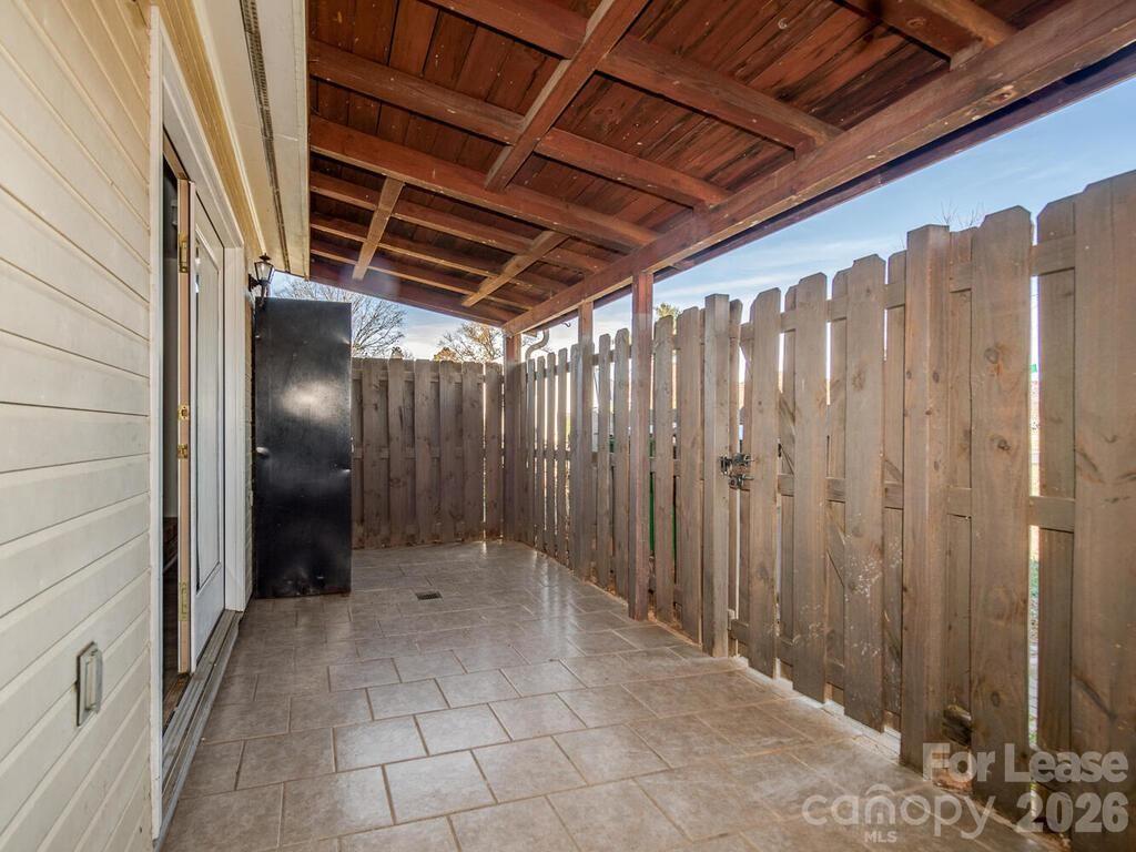 8358 Knights Bridge Road Charlotte, NC 28210 - Photo 25 of 37