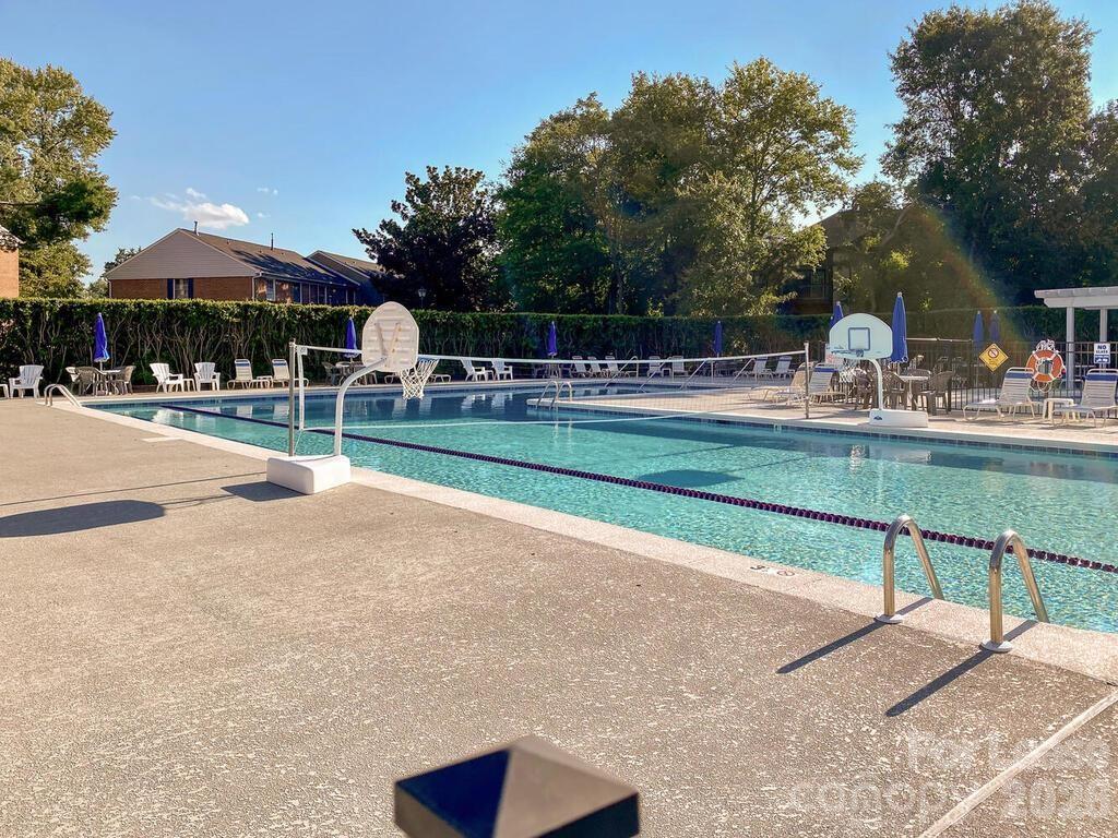 8358 Knights Bridge Road Charlotte, NC 28210 - Photo 32 of 37