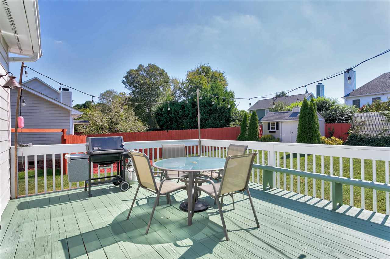 2337 Bolingbrook Lane Raleigh, NC 27613 - Photo 22 of 25 Deck