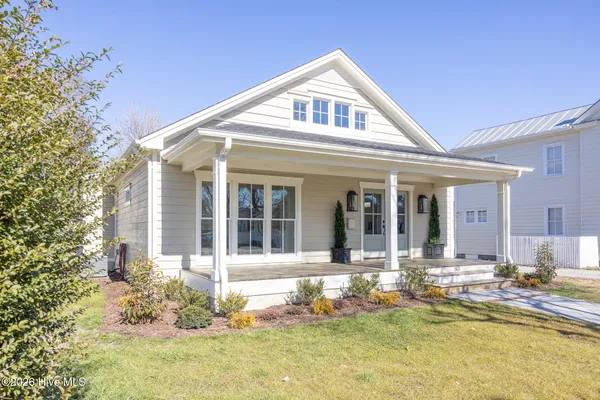 $477,000 | 143 East Gale Street, Edenton, NC 27932