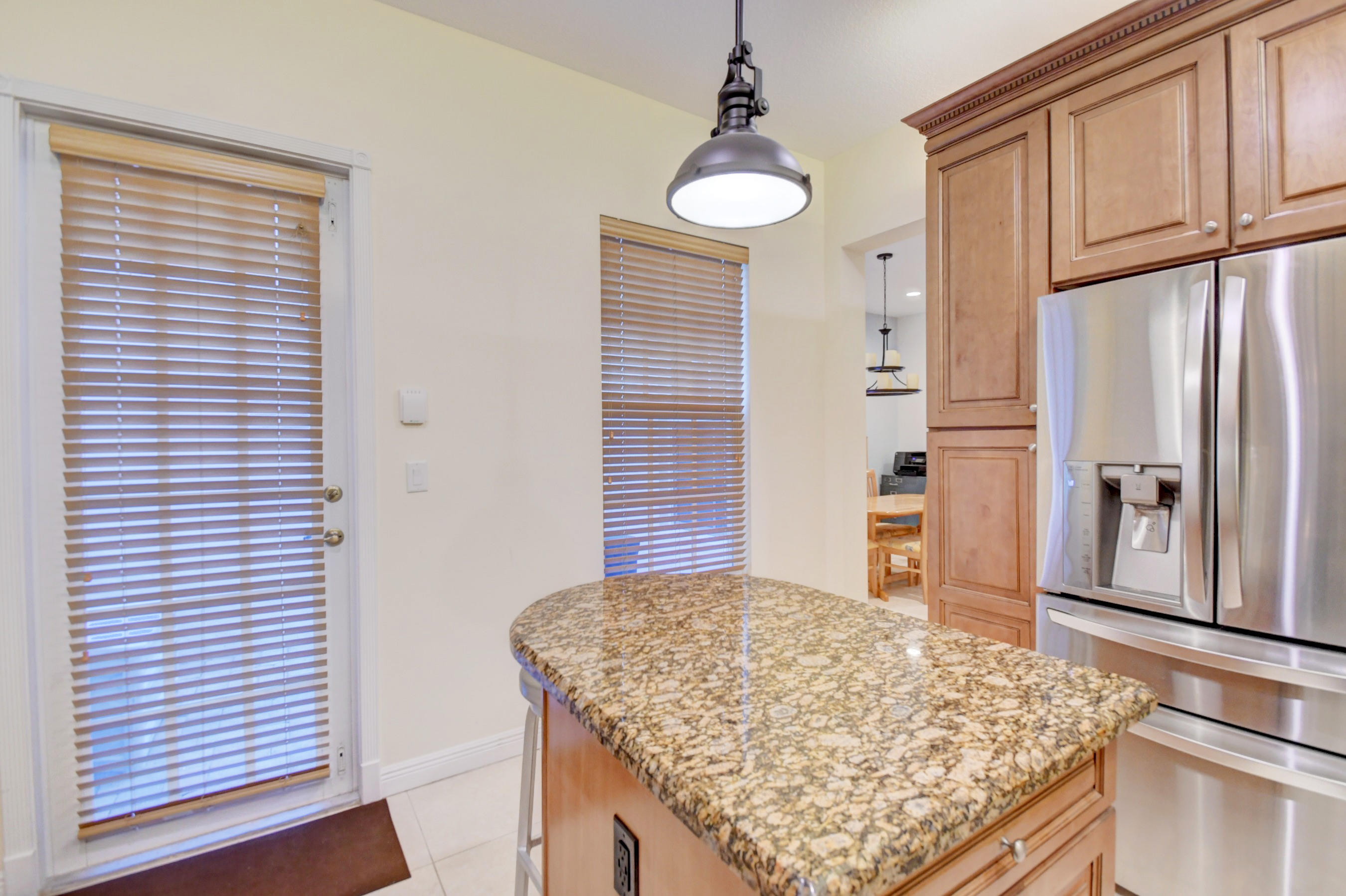 8284 Northwest 9th Avenue Boca Raton, FL 33487 - Photo 13 of 32 8284 NW 9th Ave