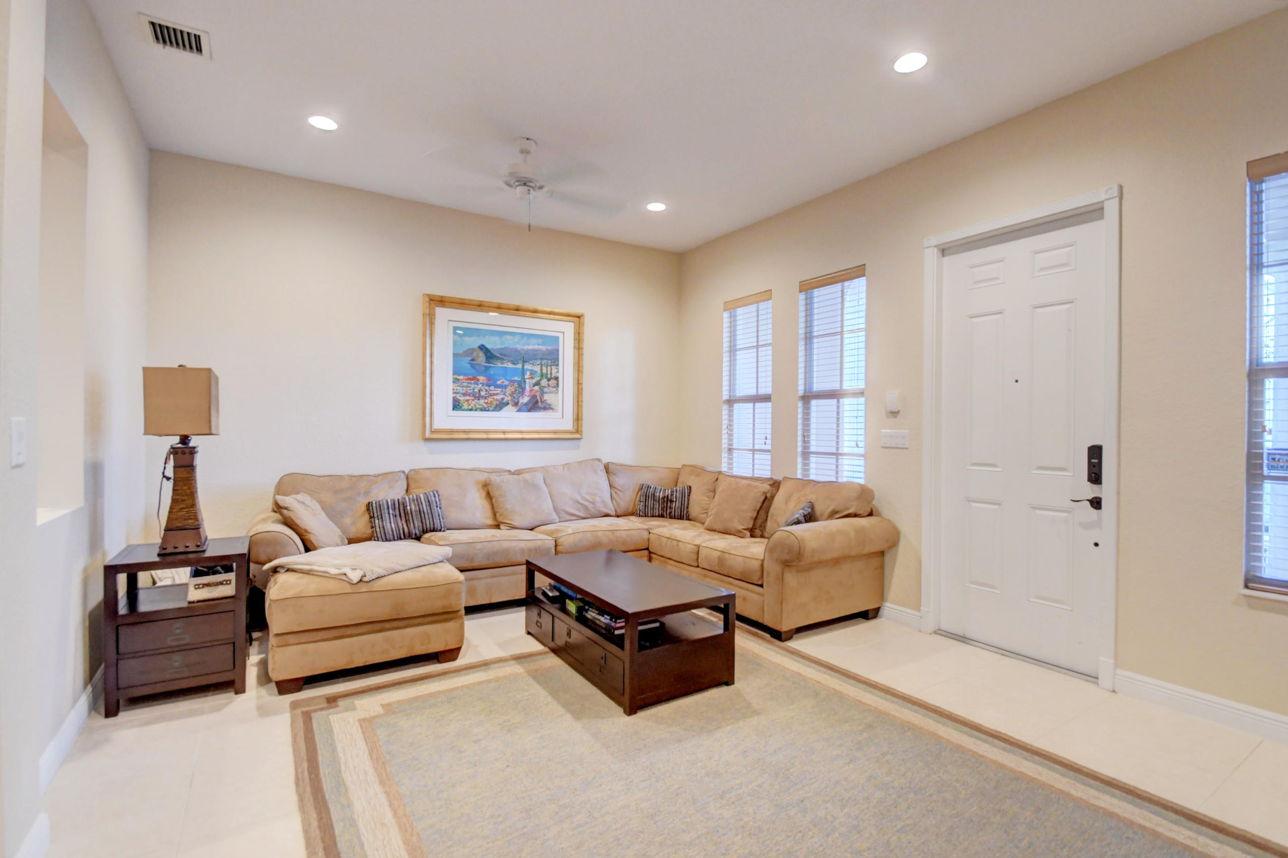 8284 Northwest 9th Avenue Boca Raton, FL 33487 - Photo 3 of 32 8284 NW 9th Ave