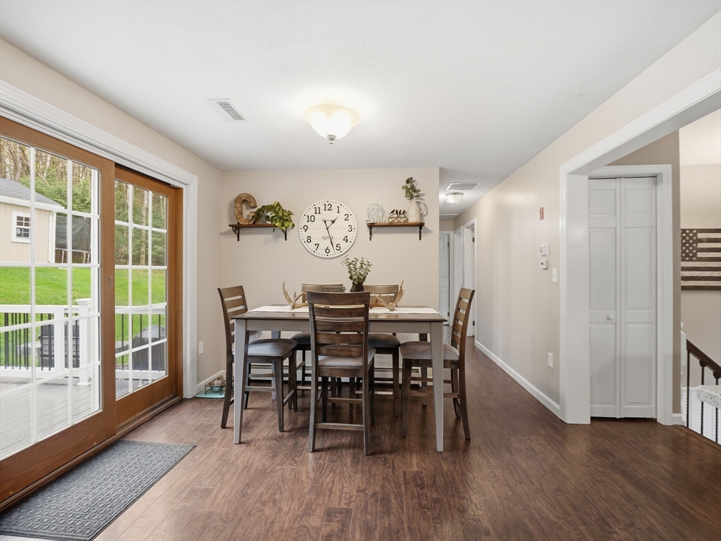 522 Barre Road Templeton, MA 01468 - Photo 11 of 42