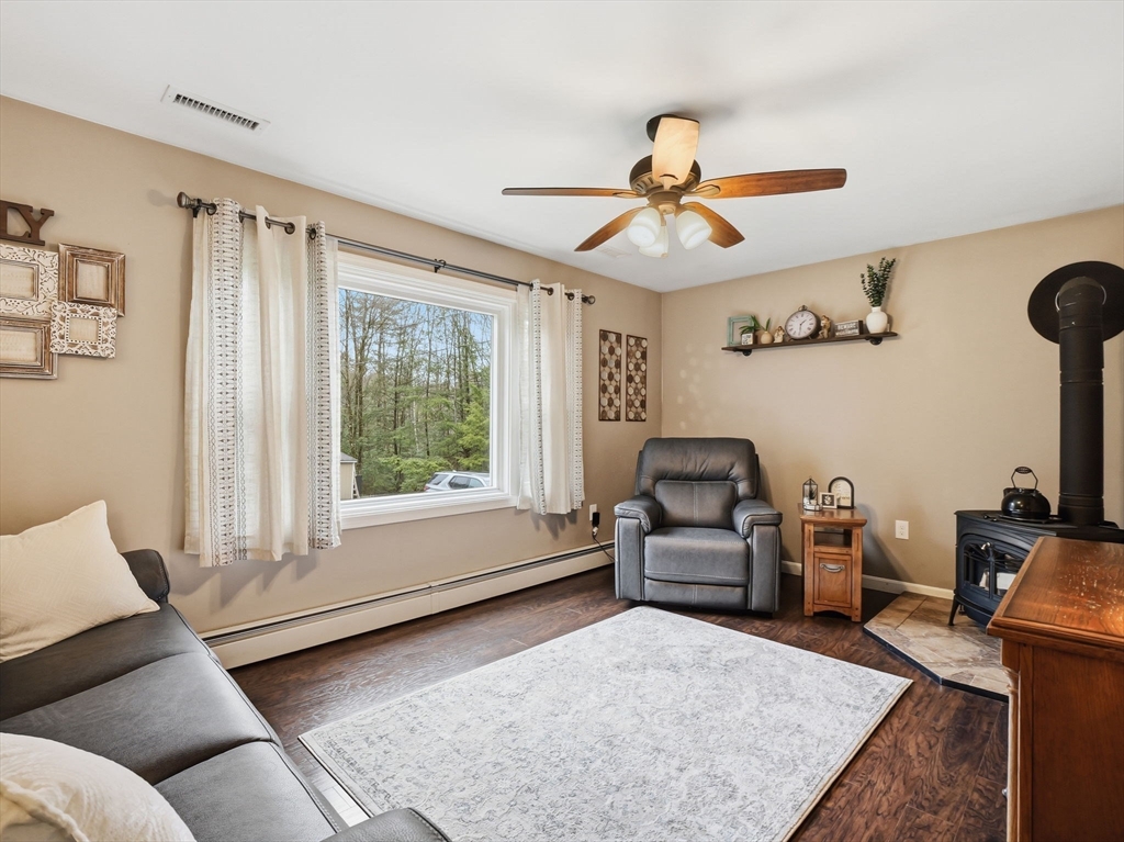 522 Barre Road Templeton, MA 01468 - Photo 15 of 42