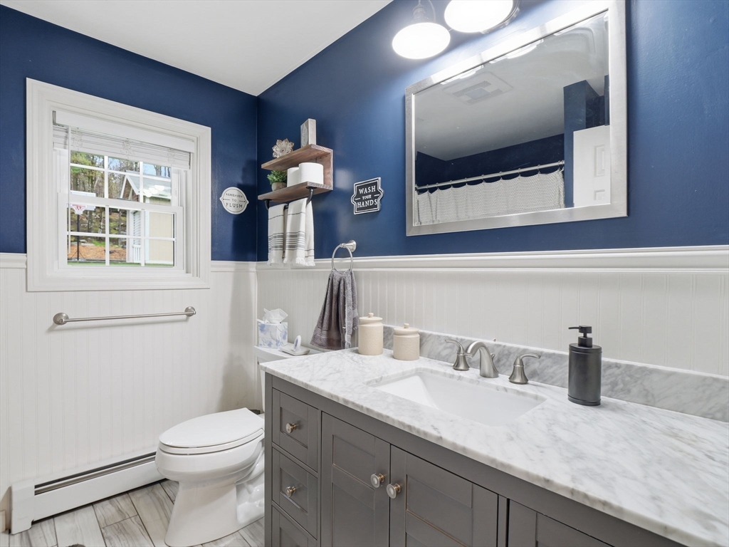 522 Barre Road Templeton, MA 01468 - Photo 19 of 42
