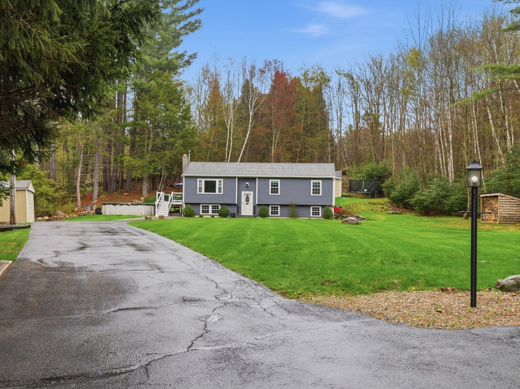 522 Barre Road Templeton, MA 01468 - Photo 2 of 42