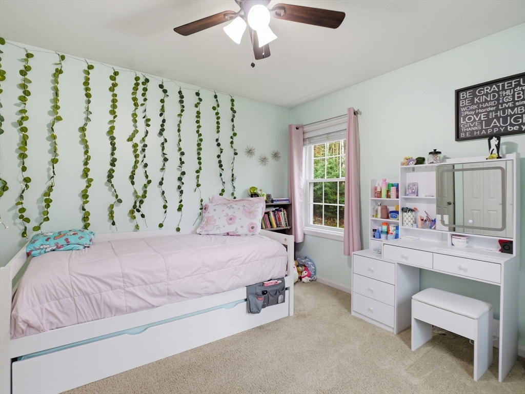 522 Barre Road Templeton, MA 01468 - Photo 24 of 42