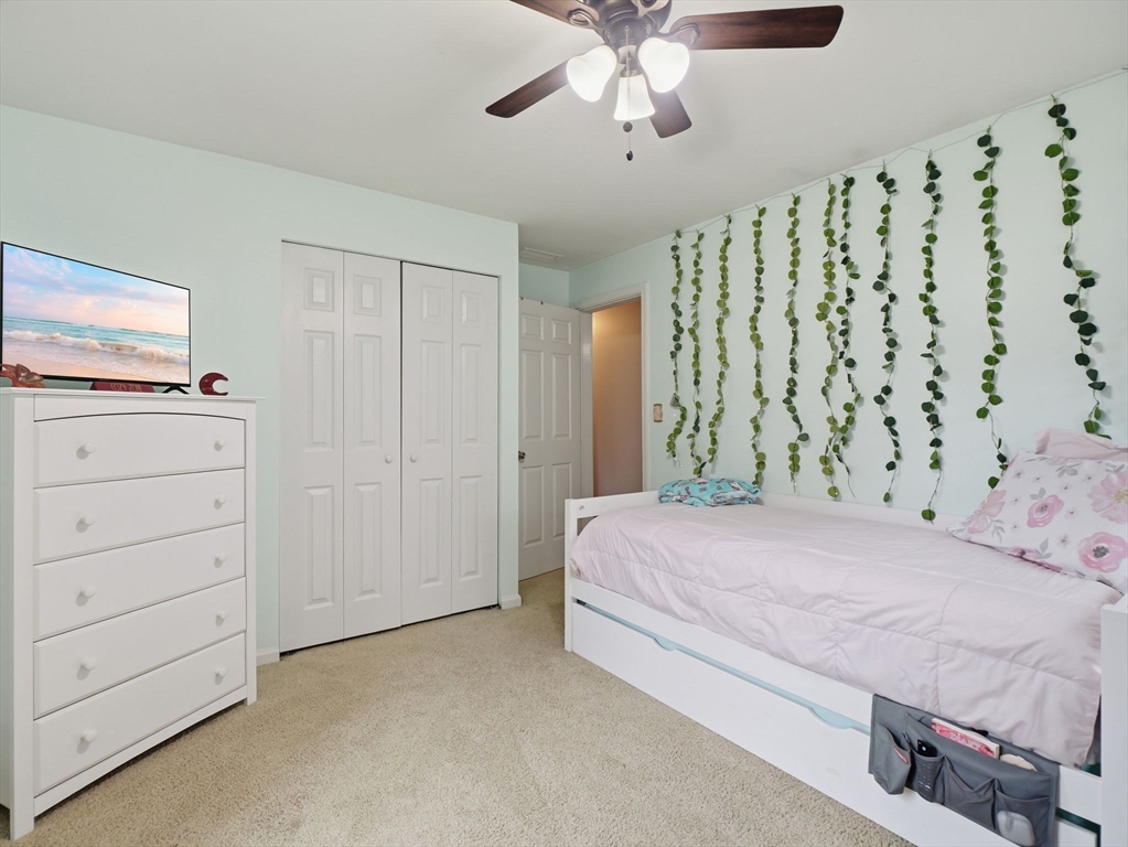 522 Barre Road Templeton, MA 01468 - Photo 25 of 42