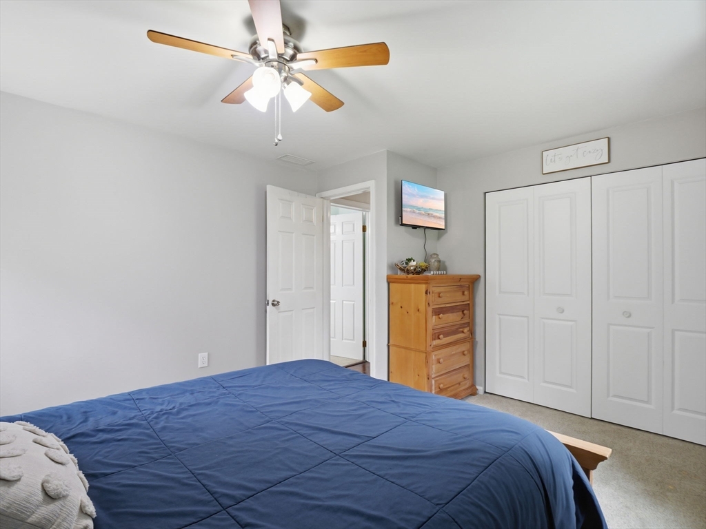 522 Barre Road Templeton, MA 01468 - Photo 28 of 42