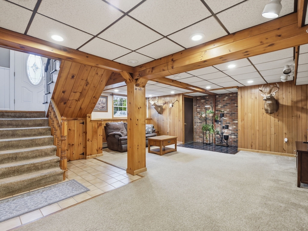 522 Barre Road Templeton, MA 01468 - Photo 29 of 42