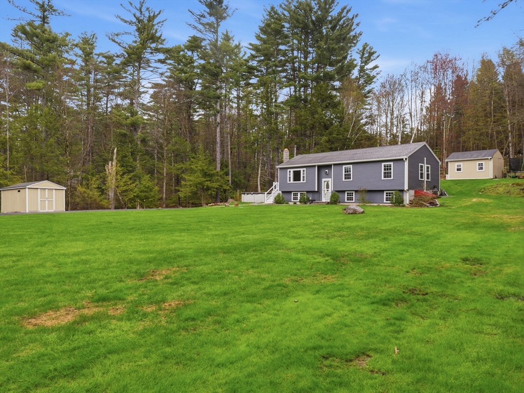 522 Barre Road Templeton, MA 01468 - Photo 3 of 42