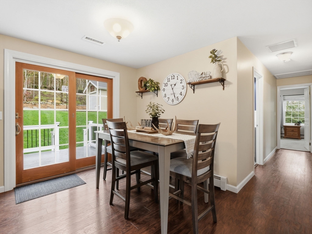 522 Barre Road Templeton, MA 01468 - Photo 9 of 42