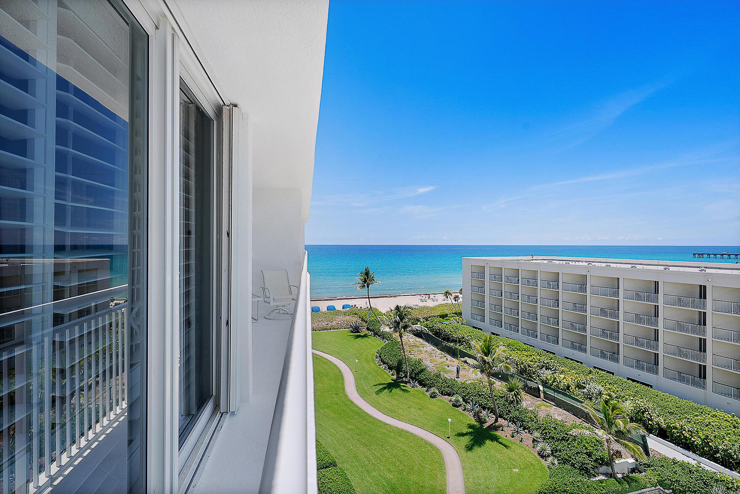 2780 South Ocean Boulevard, Unit 707 Palm Beach, FL 33480 - Photo 17 of 33 View