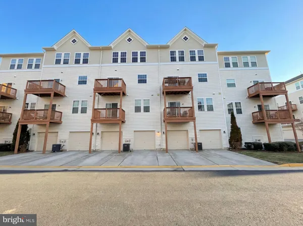 $525,000 | 42320 San Juan Terrace, Aldie, VA 20105