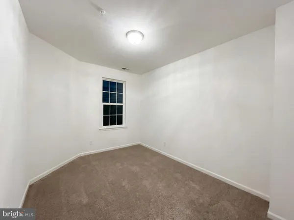 $525,000 | 42320 San Juan Terrace, Aldie, VA 20105