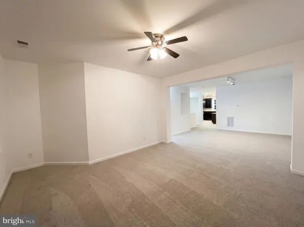 $525,000 | 42320 San Juan Terrace, Aldie, VA 20105