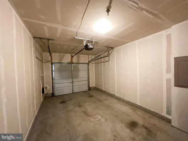 $525,000 | 42320 San Juan Terrace, Aldie, VA 20105