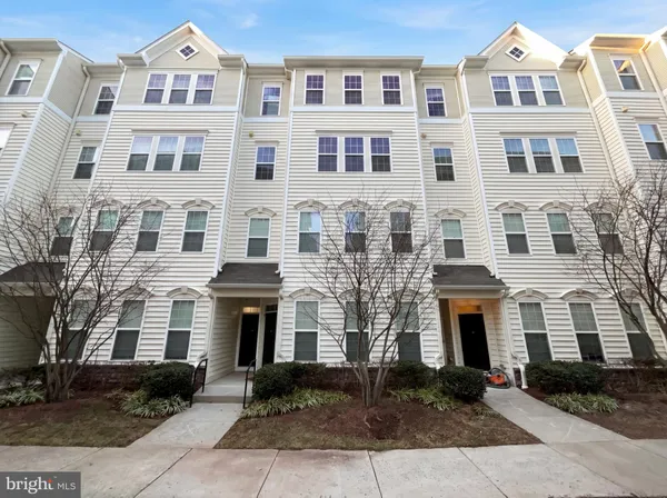 $525,000 | 42320 San Juan Terrace, Aldie, VA 20105