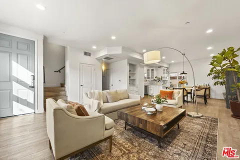 $1,610,000 | 1253 18th Street, Unit 103, Santa Monica, CA 90404
