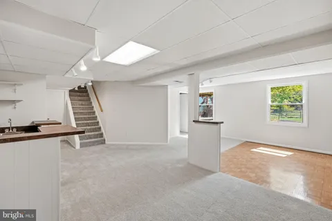 $899,999 | 7 Pitt Court, Rockville, MD 20850