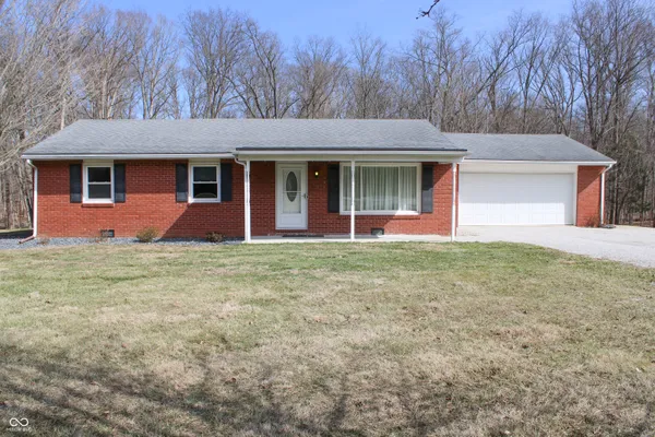 $259,900 | 2460 State Highway 7, North Vernon, IN 47265