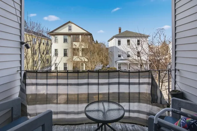 $1,850,000 | 17 Fairbanks Street, Worcester, MA 01610
