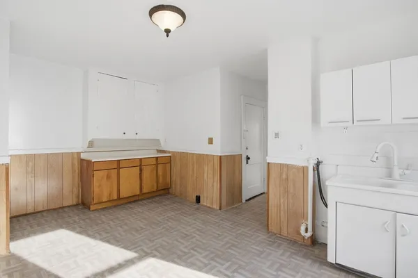 $1,850,000 | 17 Fairbanks Street, Worcester, MA 01610