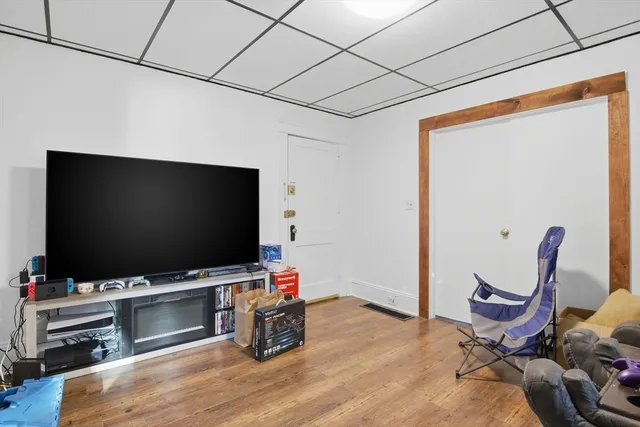 $1,850,000 | 17 Fairbanks Street, Worcester, MA 01610