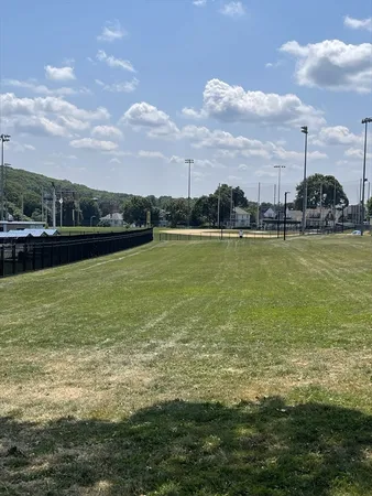 $1,850,000 | 17 Fairbanks Street, Worcester, MA 01610