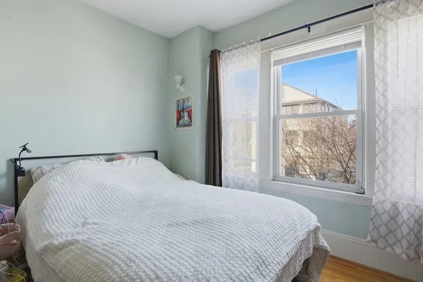 $1,850,000 | 17 Fairbanks Street, Worcester, MA 01610