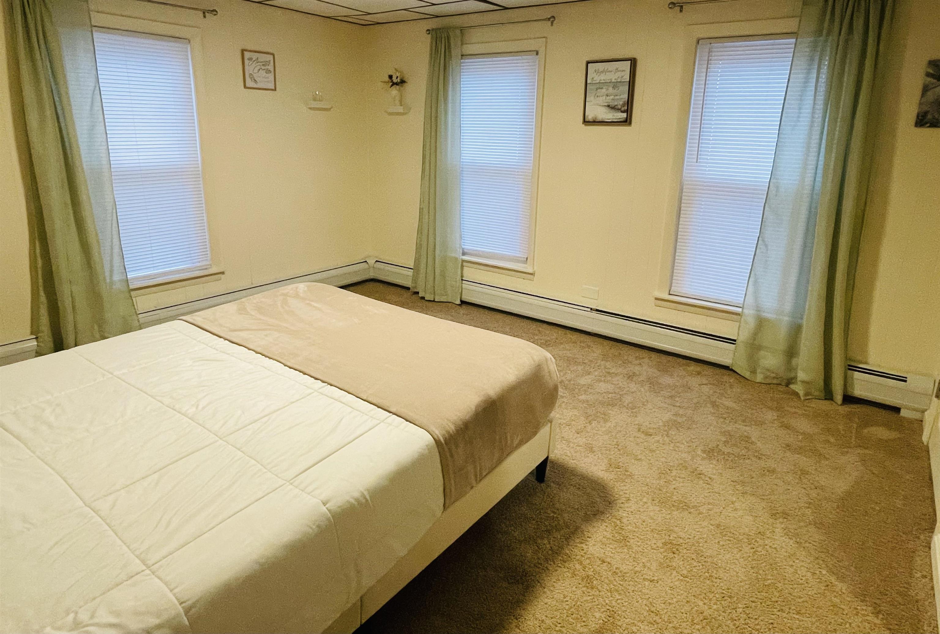 17 Arch Street Laconia, NH 03246 - Photo 30 of 41