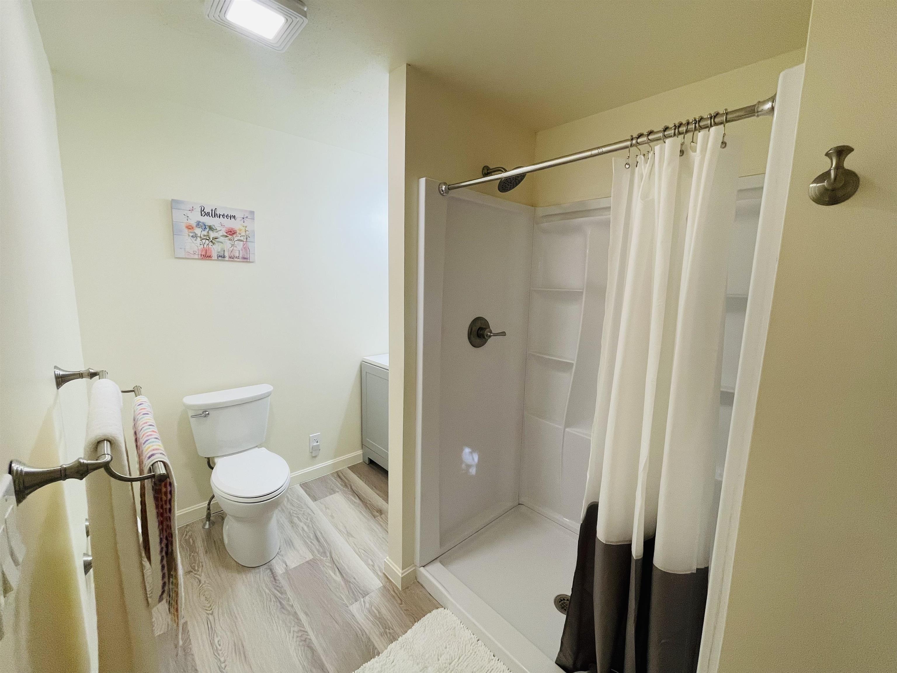 17 Arch Street Laconia, NH 03246 - Photo 32 of 41