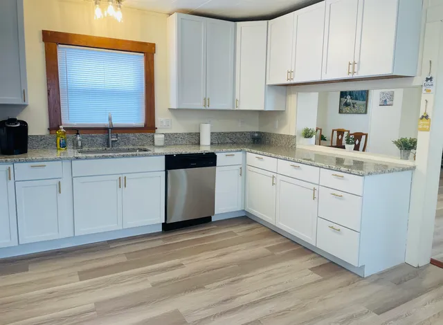 $359,000 | 17 Arch Street, Laconia, NH 03246